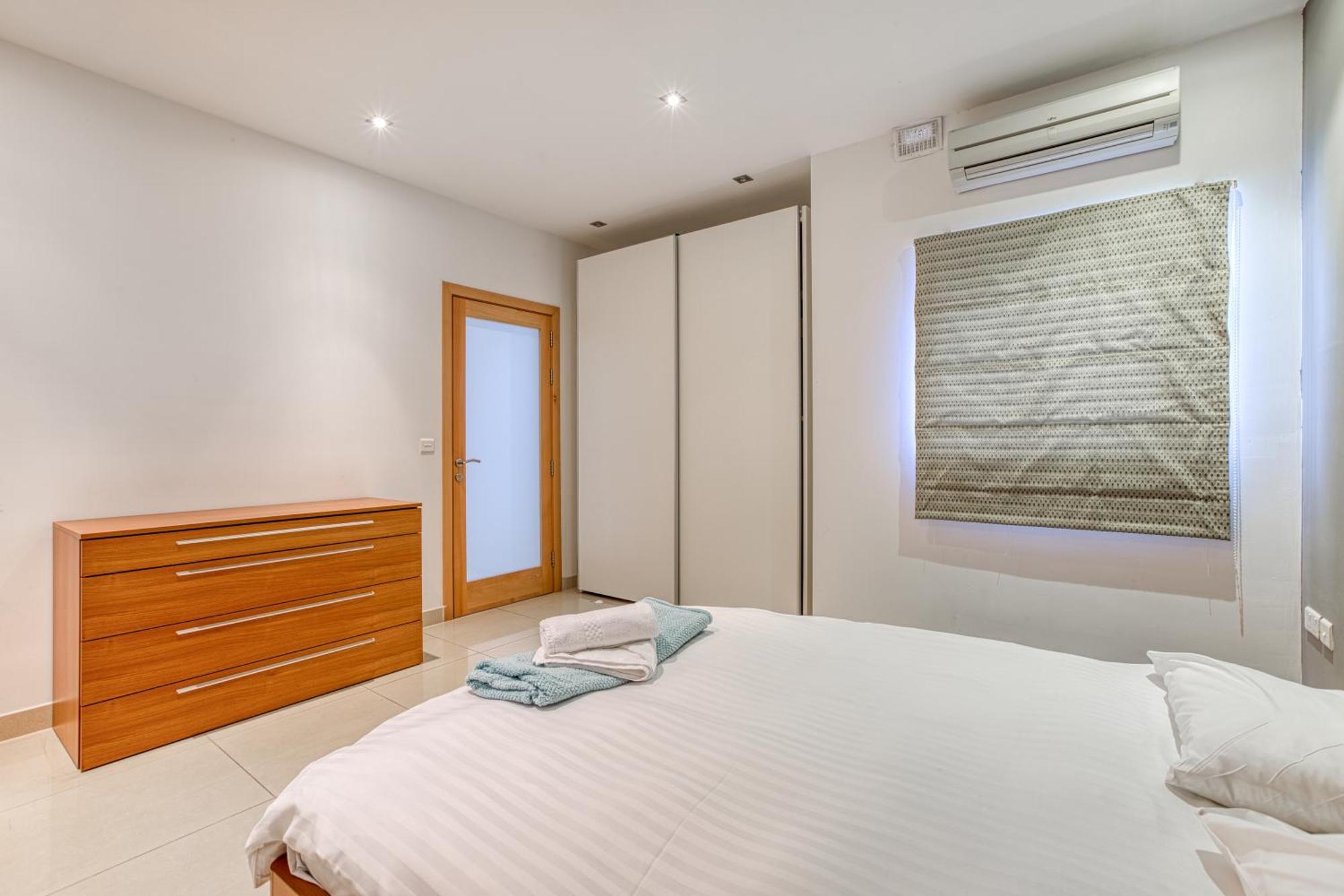 Seaview Luxury 3br In *