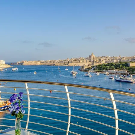 Seaview Luxury 3Br Apartment In Sliema Exterior photo