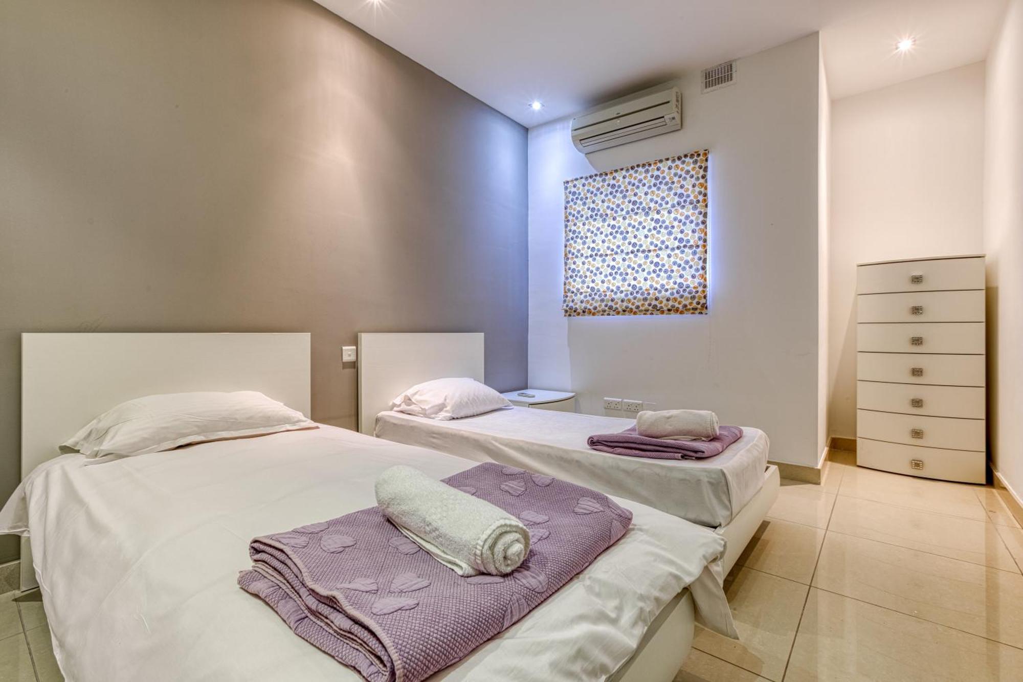 Seaview Luxury 3br In Apartman *