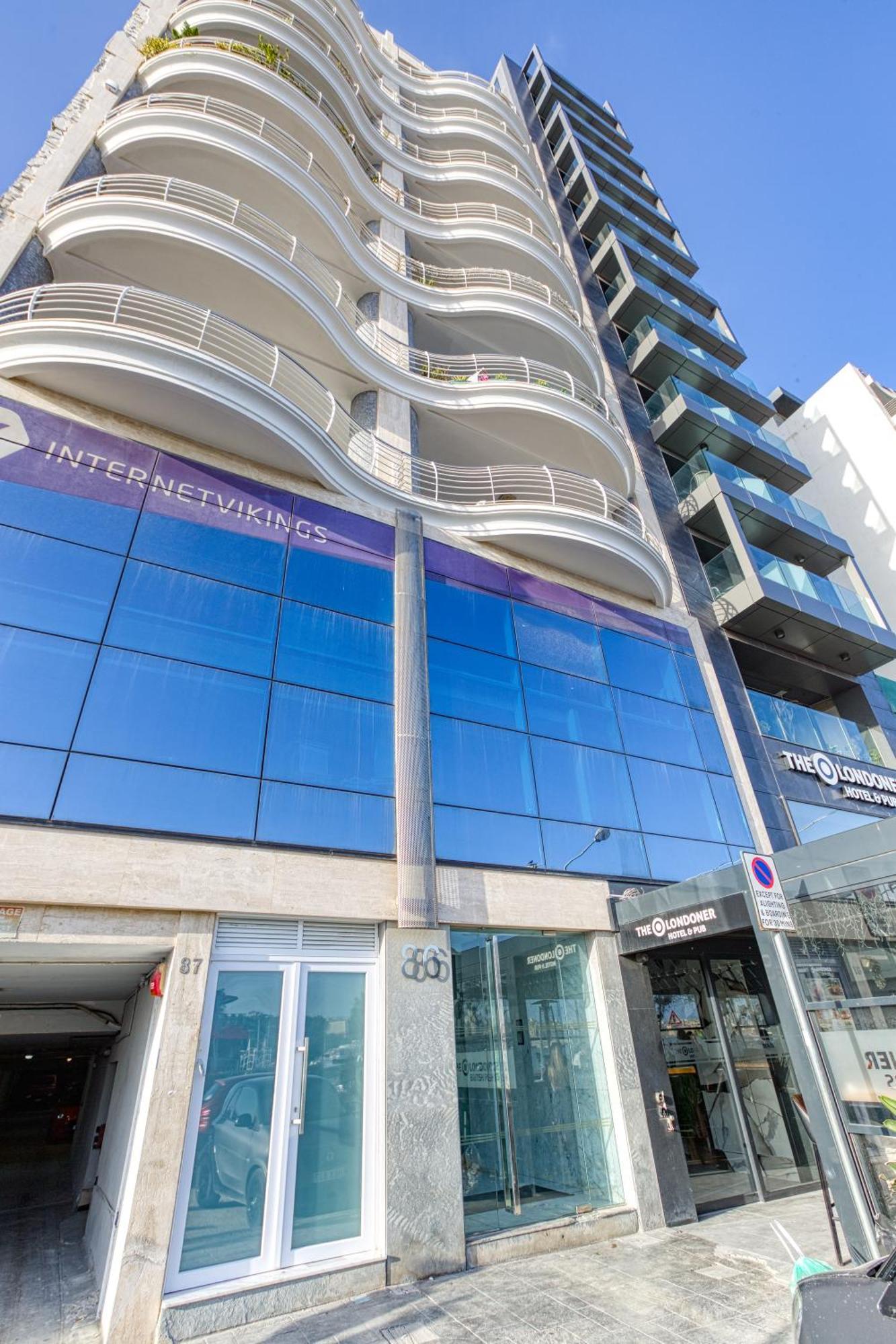 Seaview Luxury 3br In *